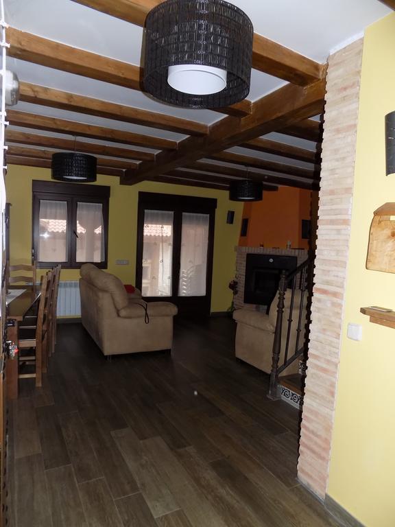 Casas Rurales Las Eras III Ayllón Екстериор снимка